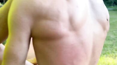 I‘m getting fucked in multiple positions outdoor on my car and squeezing the biggest load 