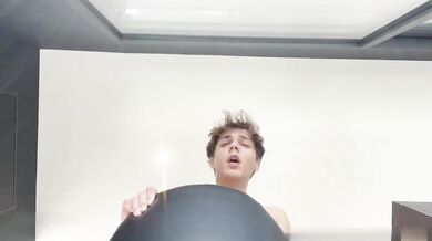 Lucas Sarniguet Fucks  Tom Barber