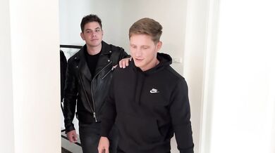 Mike DeVille (Adam Archuleta) Fucks Daniel Knight