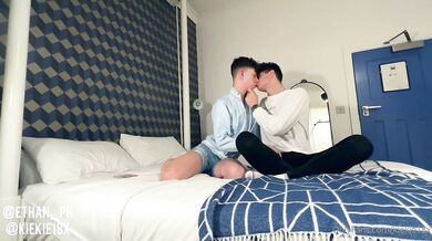 Ethan (Ethan_pr) fucks Kiekie18x (Angelicboyo),  gorgeous twink used by a twunk