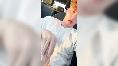 Valentin Mehinagic jacking off in his car