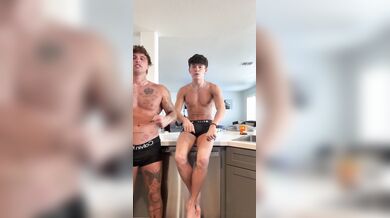 Braxton and Drake Von Flip Sucking