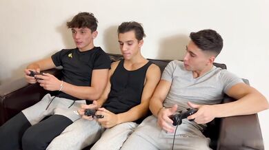 Playstation With Friends @ivan.ilterribile @hotkev @sexysamu