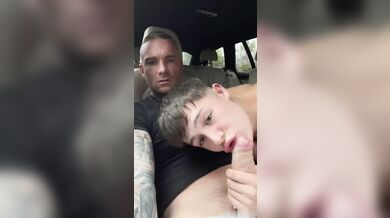 British Femboy Cole Bently Blows MrBillyEssex In The Car