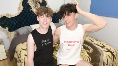 Liam gold loves fucking pretty twink